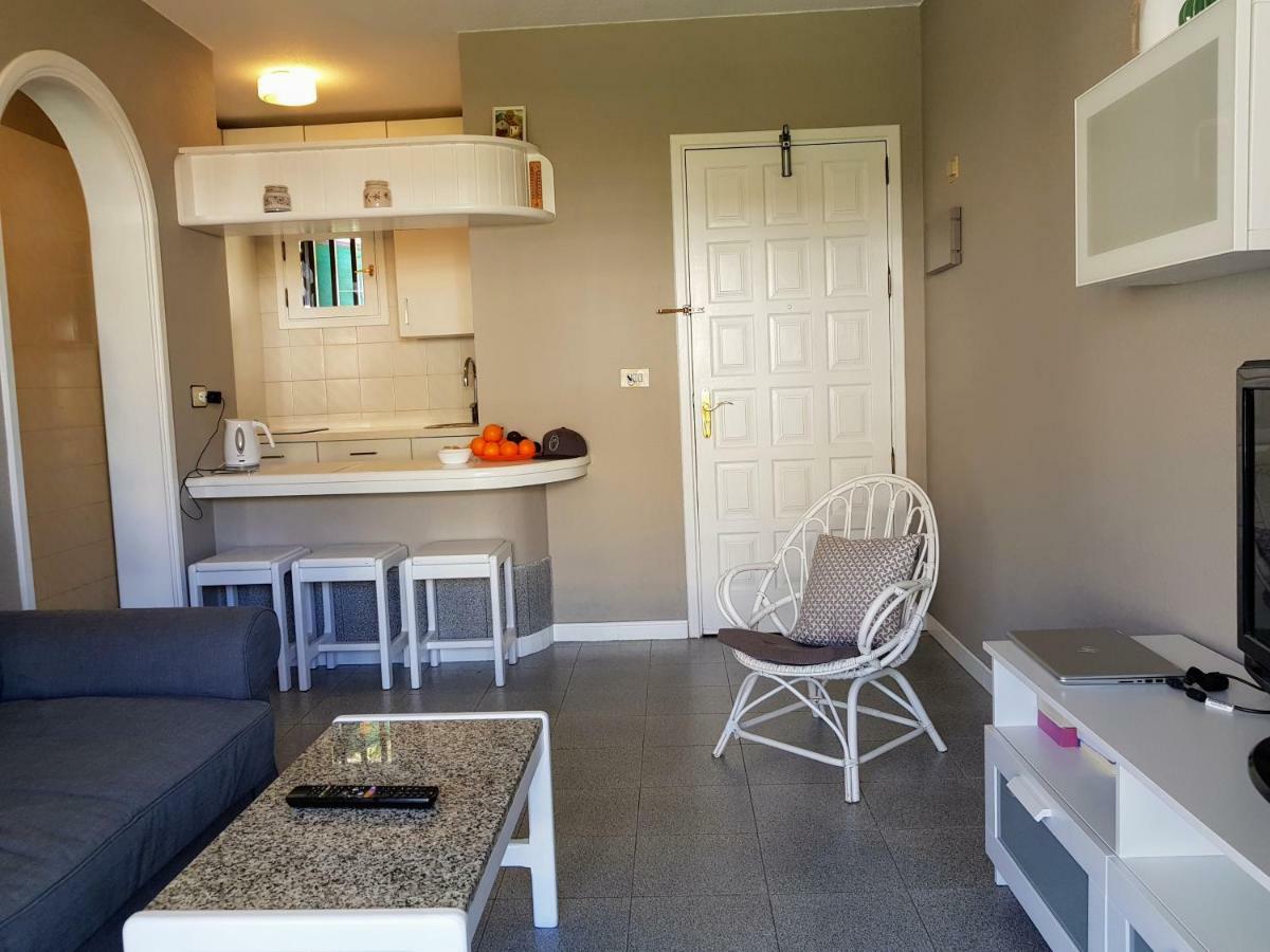 Ocean View Apartment And Heated Pool Puerto Rico  Kültér fotó